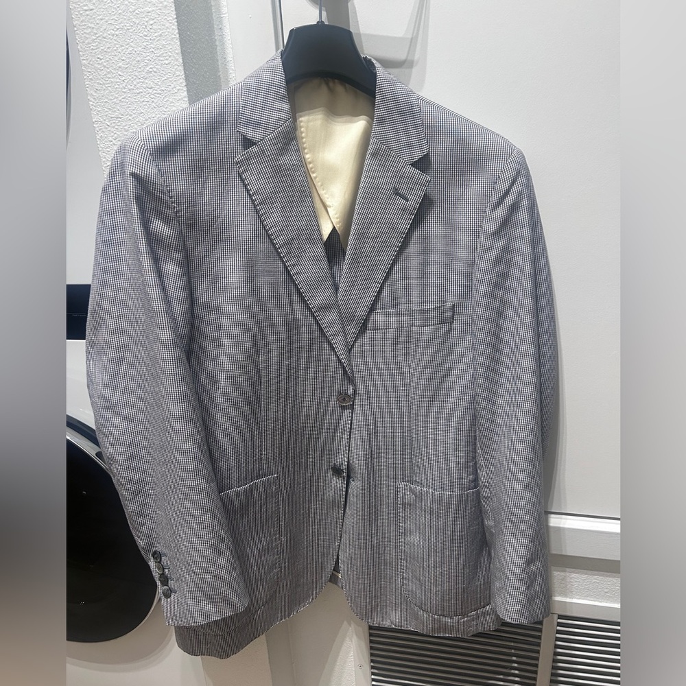 Crittenden Sport Coat. Navy small checkers.